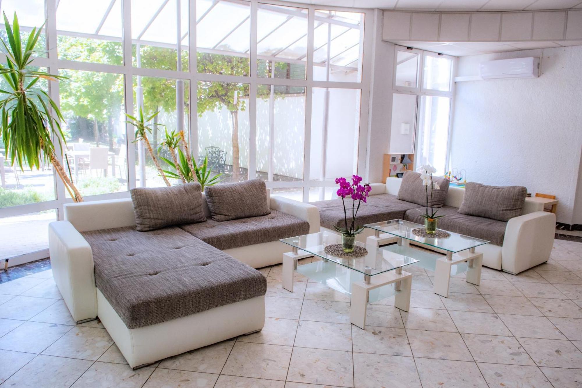 Ce Napfeny Hotel Siofok Ngoại thất bức ảnh